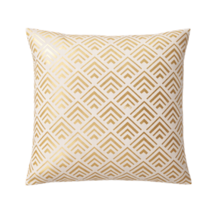 ALMOFADA QUADRADA FUNDO BRANCO E PADRÃO GEOMÉTRICO DOURADO