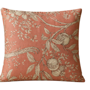 ALMOFADA QUADRADA PADRÃO PAVÃO FUNDO ROSA VELHO