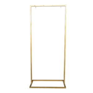 ESTRUTURA METÁLICA DOURADA S