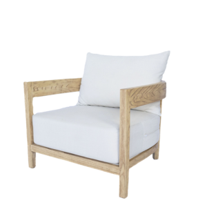 NATURAL WOODEN CHAIR