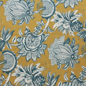 TOALHA QUADRADA FLORAL AZUL COM FUNDO PRUSCHIA