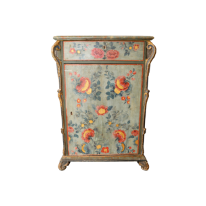 ARMÁRIO ANTIGO COM ESTAMPA FLORAL IMPRESSA À MÃO